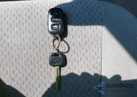 2003 Toyota Camry Le from USA, damaged, VIN 4T1BE32K13U166479